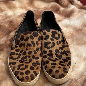 Steve Madden Calf Hair Size 7 Slip-On Sneakers Leopard Print
